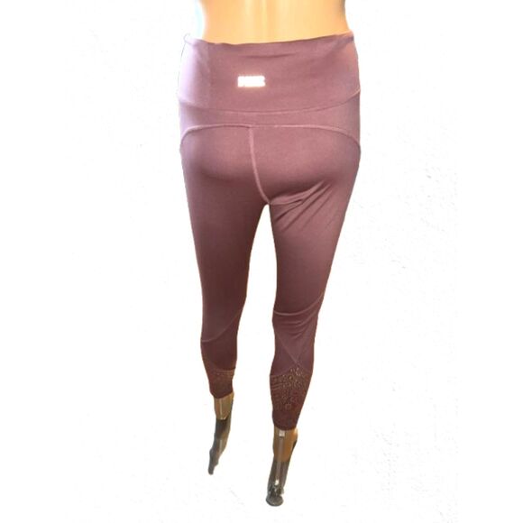 PINK Victoria's Secret Ultimate Mesh High Waist Leggings sz Medium Mauve PinkD45 - Picture 3 of 8